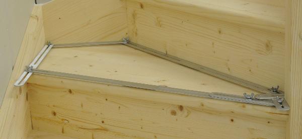 Vinkelskabelon med 48 aluminiumsskinner