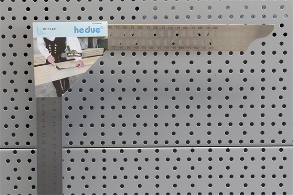 Carpenter's square hedue ZN 800 mm with mm scale type A and marking holes (with self-service hanger)