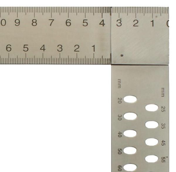 Équerre de charpentier hedue ZP 600 mm avec échelle en mm type A et trous de traçage