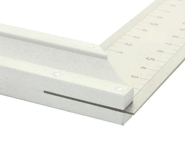 Aluminiumfäste 15 cm